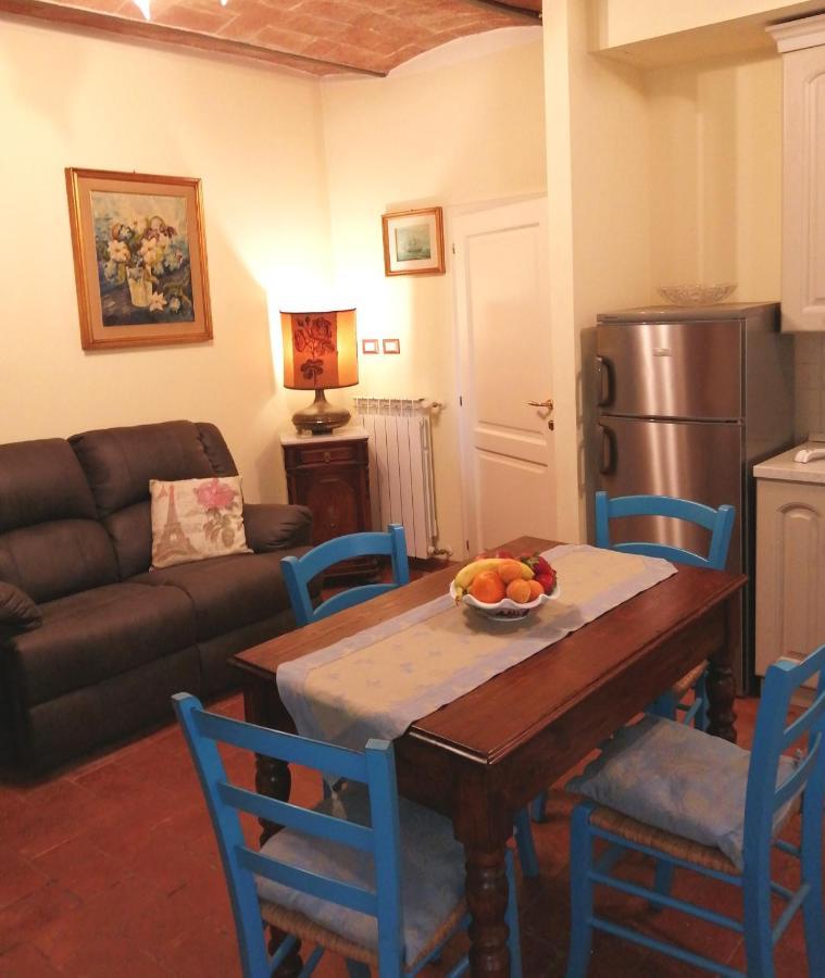 La Casa A Porta A Pago Torrita di Siena